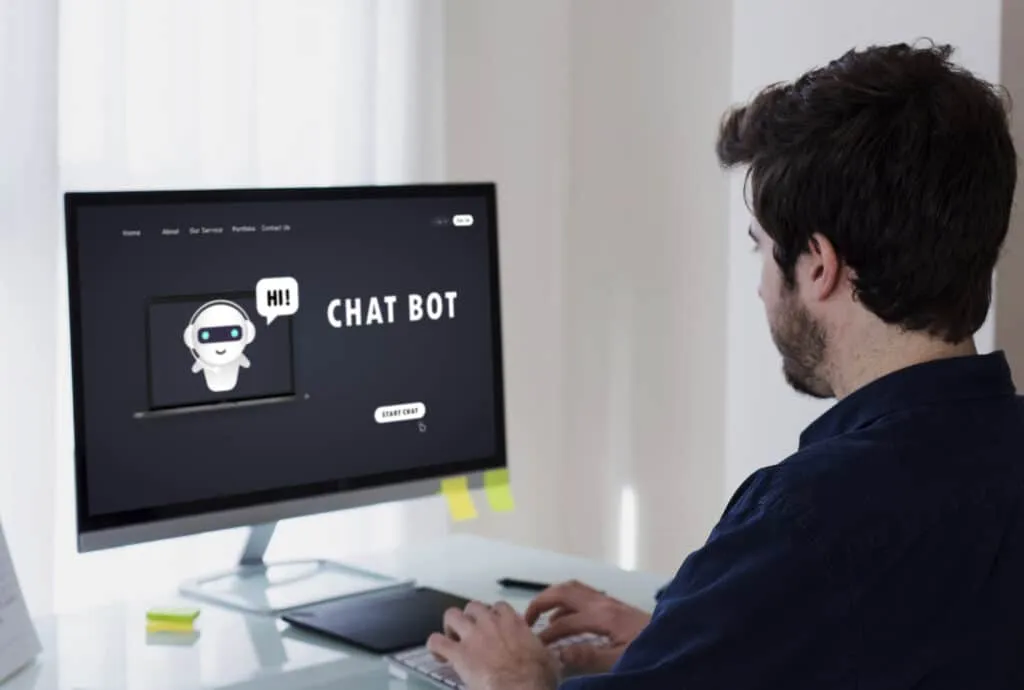 Diagram showing how AI chatbots use context windows to remember prompts and maintain conversation flow