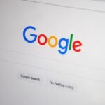 Google AI Overviews impact on organic search results, showing reduced clicks on a digital analytics dashboard